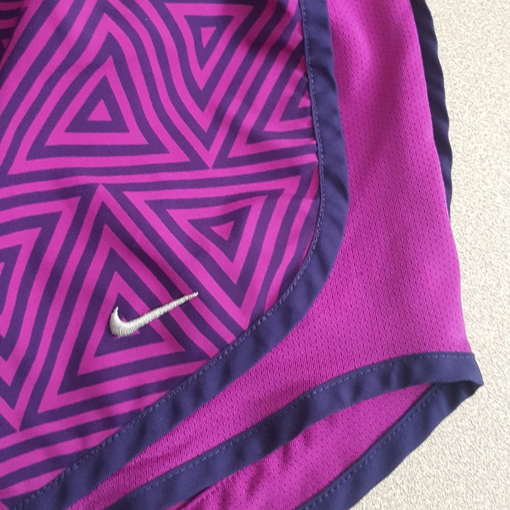 Nike Purple Geometric Athletic Shorts - Picture 3 of 7